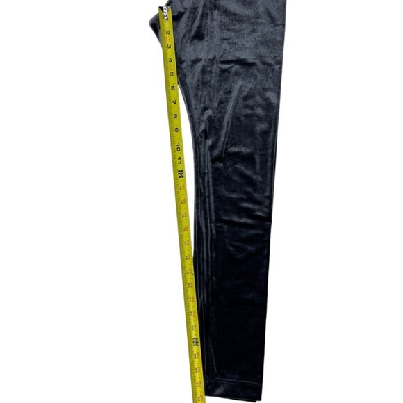 Old Navy Women’s Velour Stretch Charcoal Leggings Elastic Waist Size Medium - Picture 8 of 10